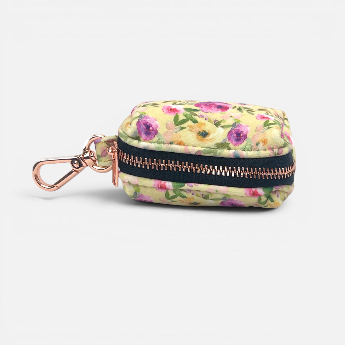 Velvet Dog Poop Bag Holder // Nonna's Garden