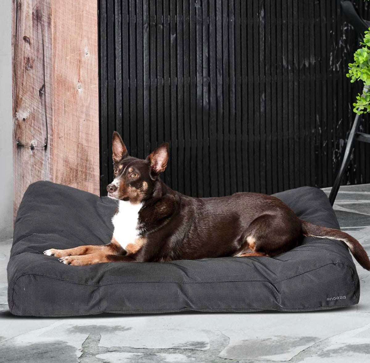 Ultra-Tuff Lounger Black